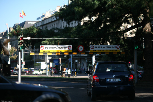201108_Swiss_a01.jpg 201108_Swiss_a01.jpg