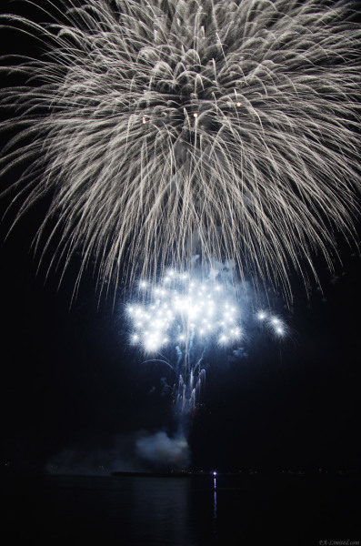 tak1408_Hanabi03.jpg tak1408_Hanabi03.jpg